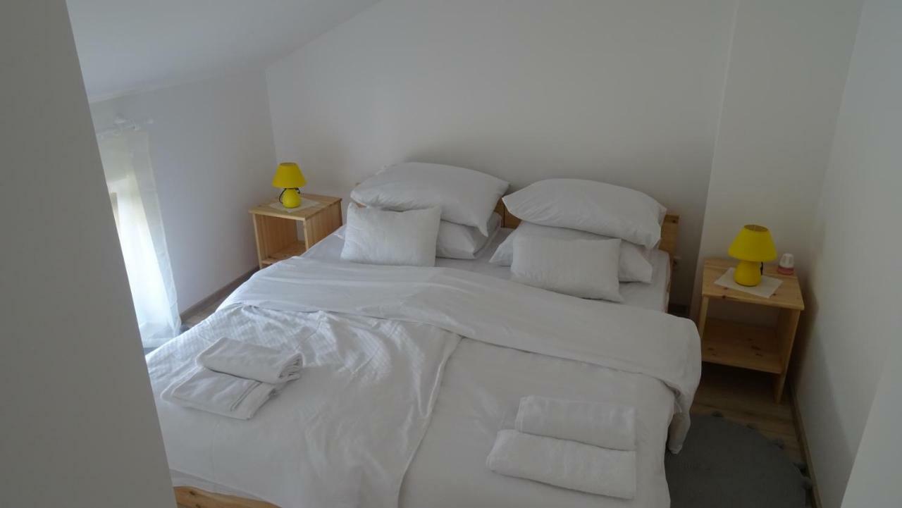 Apartman Marija 卡斯塔 外观 照片