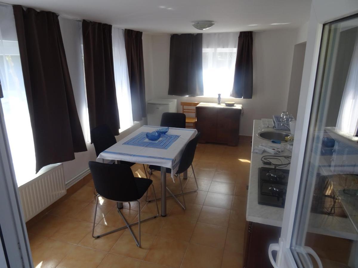 Apartman Marija 卡斯塔 外观 照片