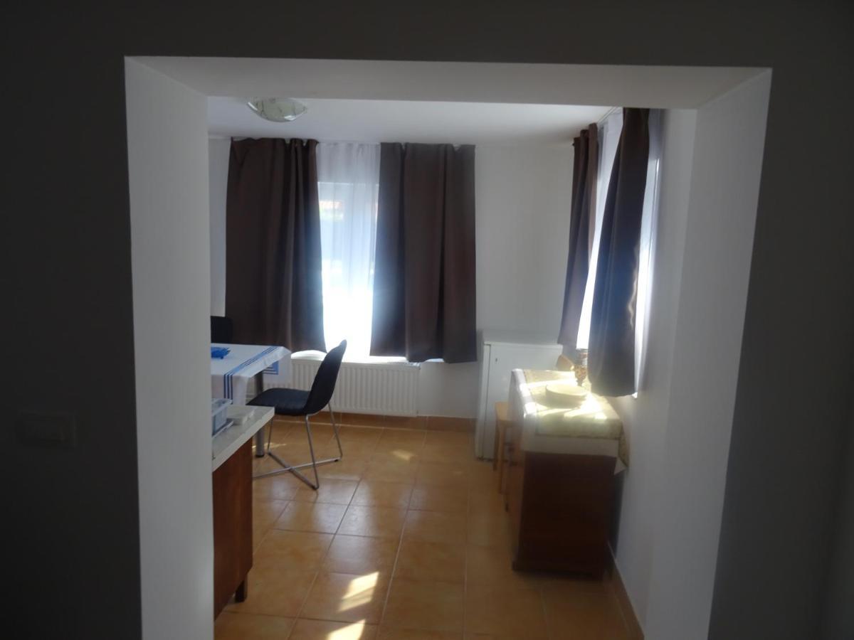 Apartman Marija 卡斯塔 外观 照片